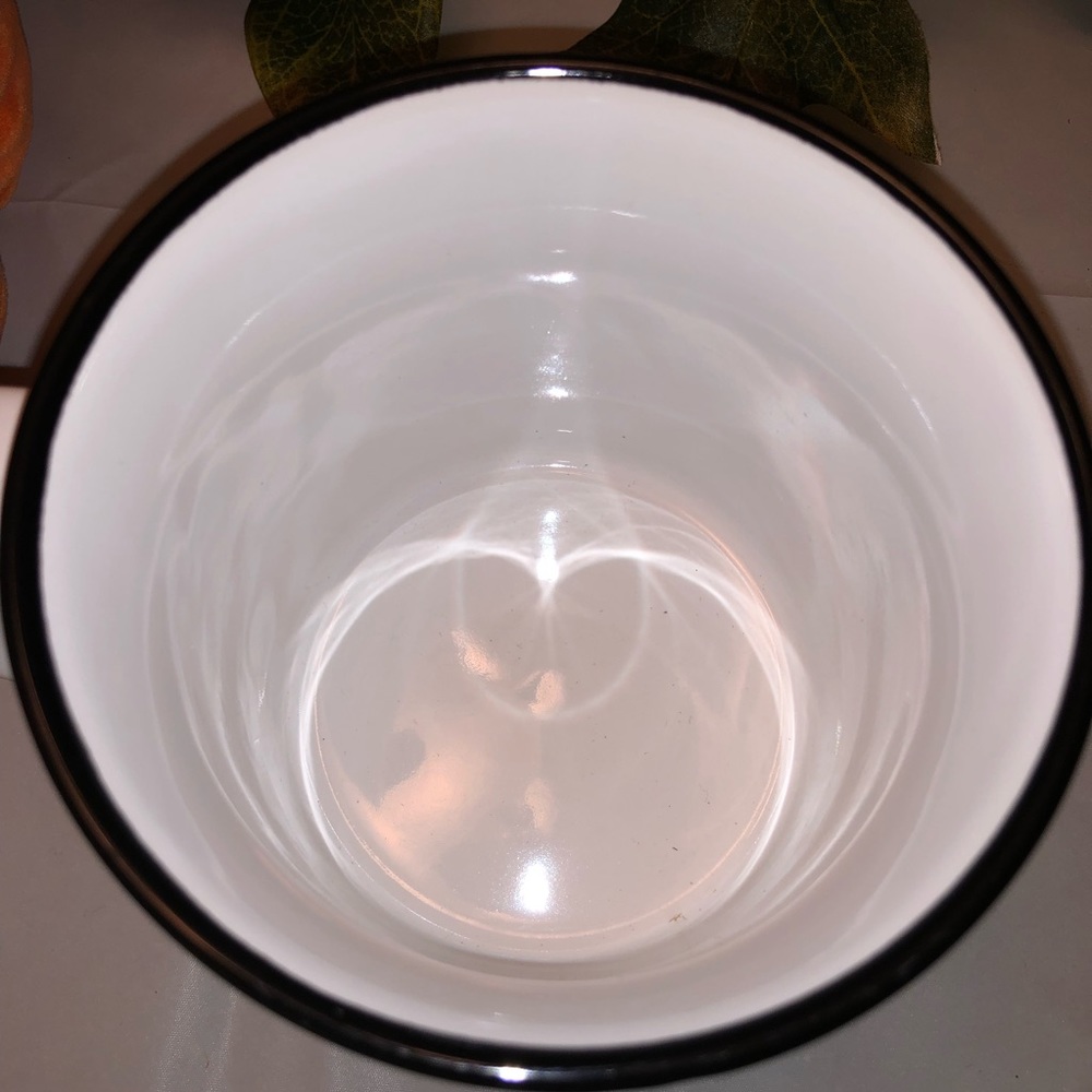 Disney Hocus Pocus “I Am A Sanderson Sister” White Mug - Picture 4 of 4
